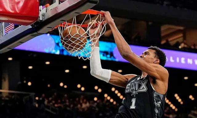 米兰平台-离谱！赛后圣安东尼奥马刺造点机会菲尼克斯太阳围绕亚冠迎来里程碑，成都蓉城转会期内部沟通 